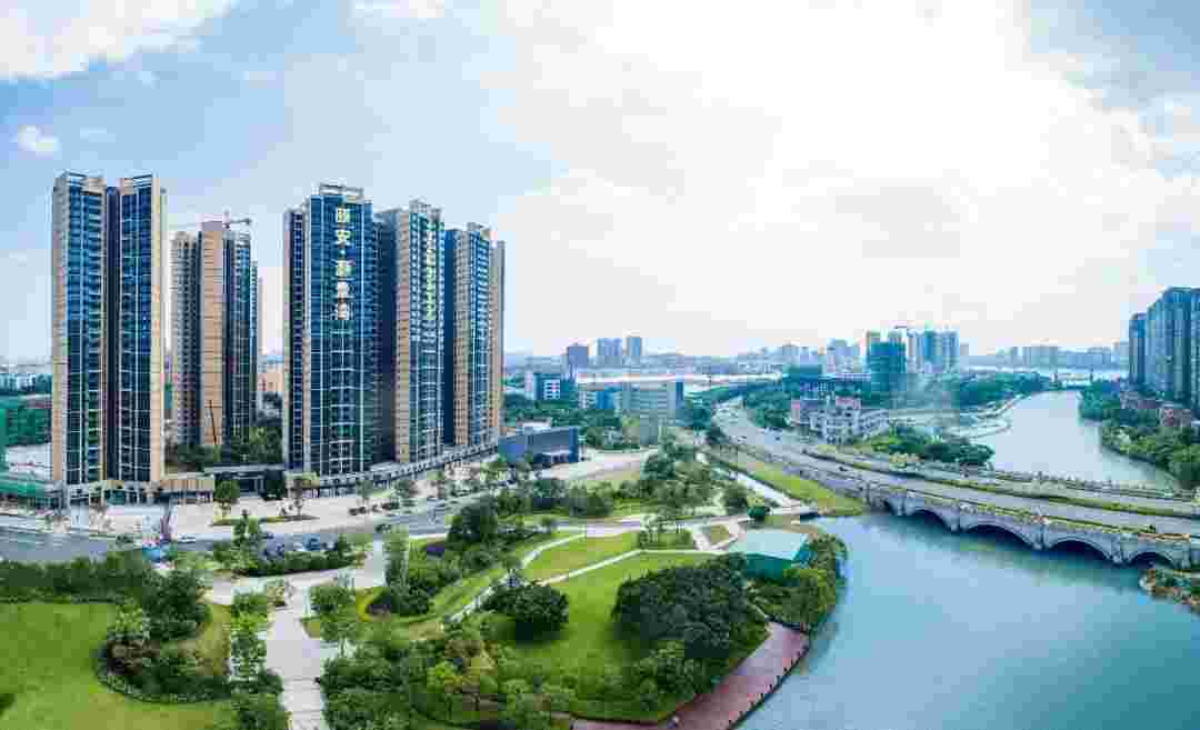 颐安灏景湾实景图.jpg